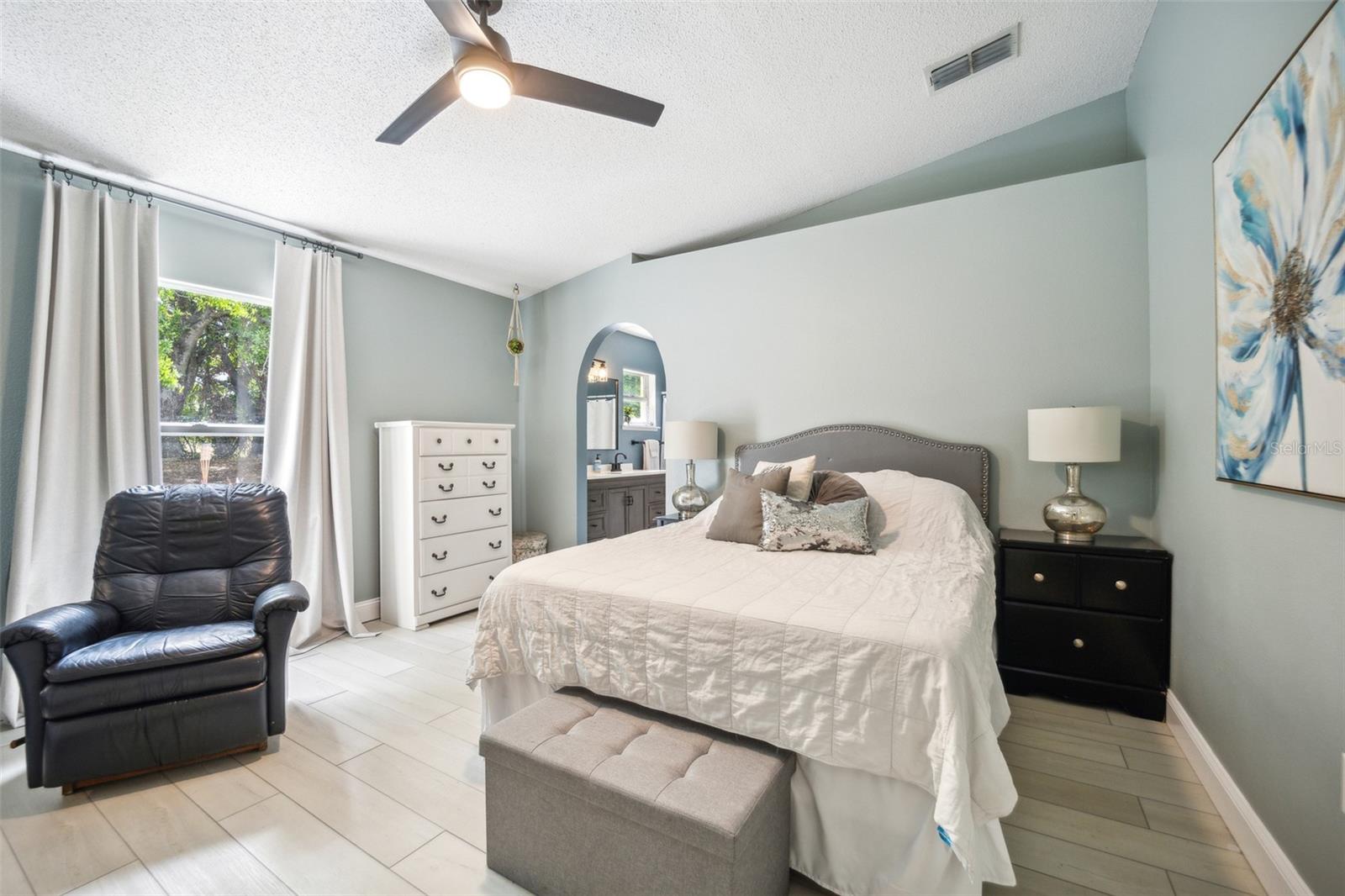 13004 WATERBOURNE DR, GIBSONTON, FL, 33534