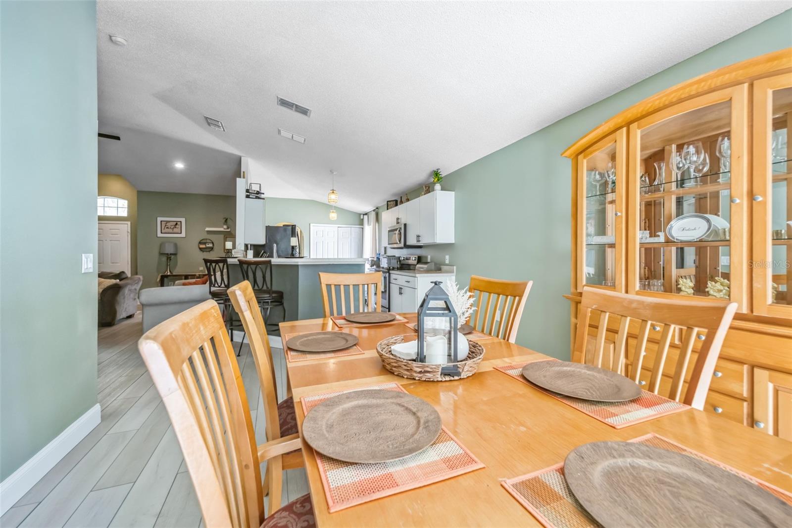 13004 WATERBOURNE DR, GIBSONTON, FL, 33534