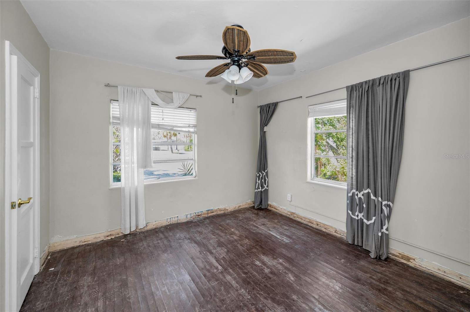 805 BRUCE AVE, CLEARWATER BEACH, FL, 33767