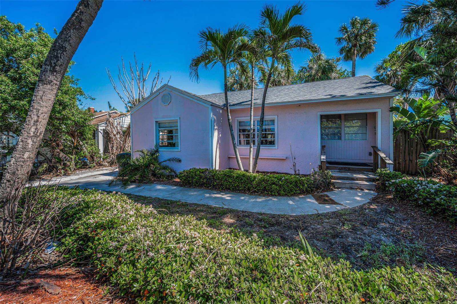 805 BRUCE AVE, CLEARWATER BEACH, FL, 33767