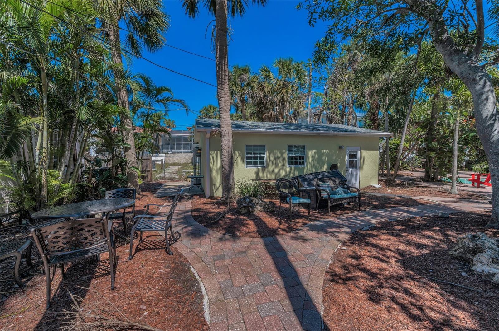 805 BRUCE AVE, CLEARWATER BEACH, FL, 33767