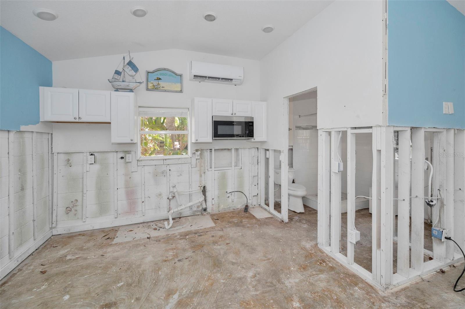 805 BRUCE AVE, CLEARWATER BEACH, FL, 33767