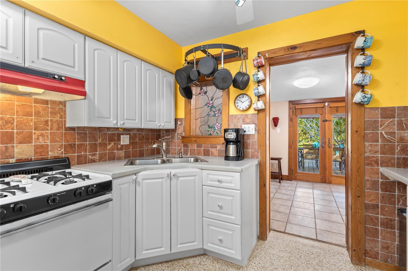 109 BURNEY RD, OSPREY, FL, 34229