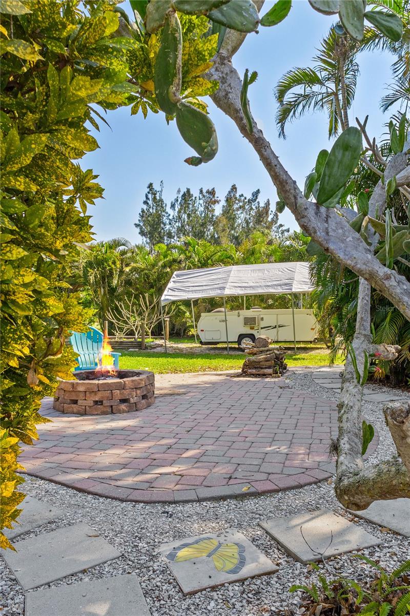 109 BURNEY RD, OSPREY, FL, 34229
