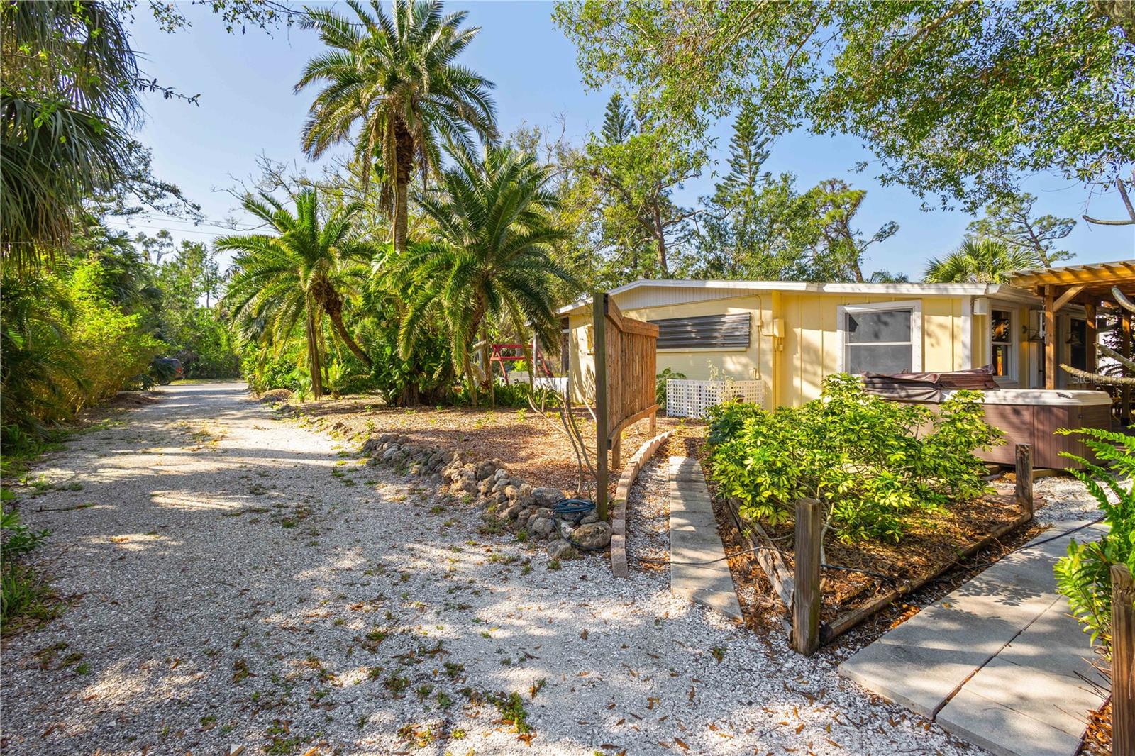 109 BURNEY RD, OSPREY, FL, 34229