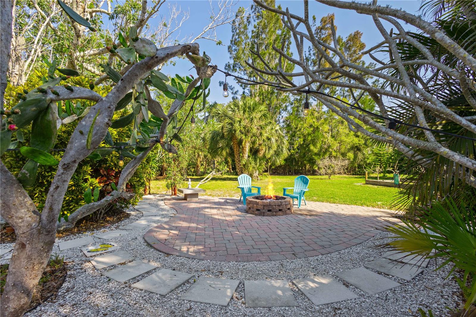109 BURNEY RD, OSPREY, FL, 34229