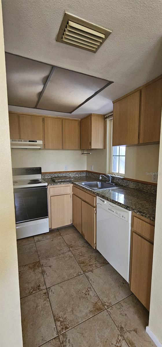 462 FAIRWAYS CIR #D102, OCALA, FL, 34472