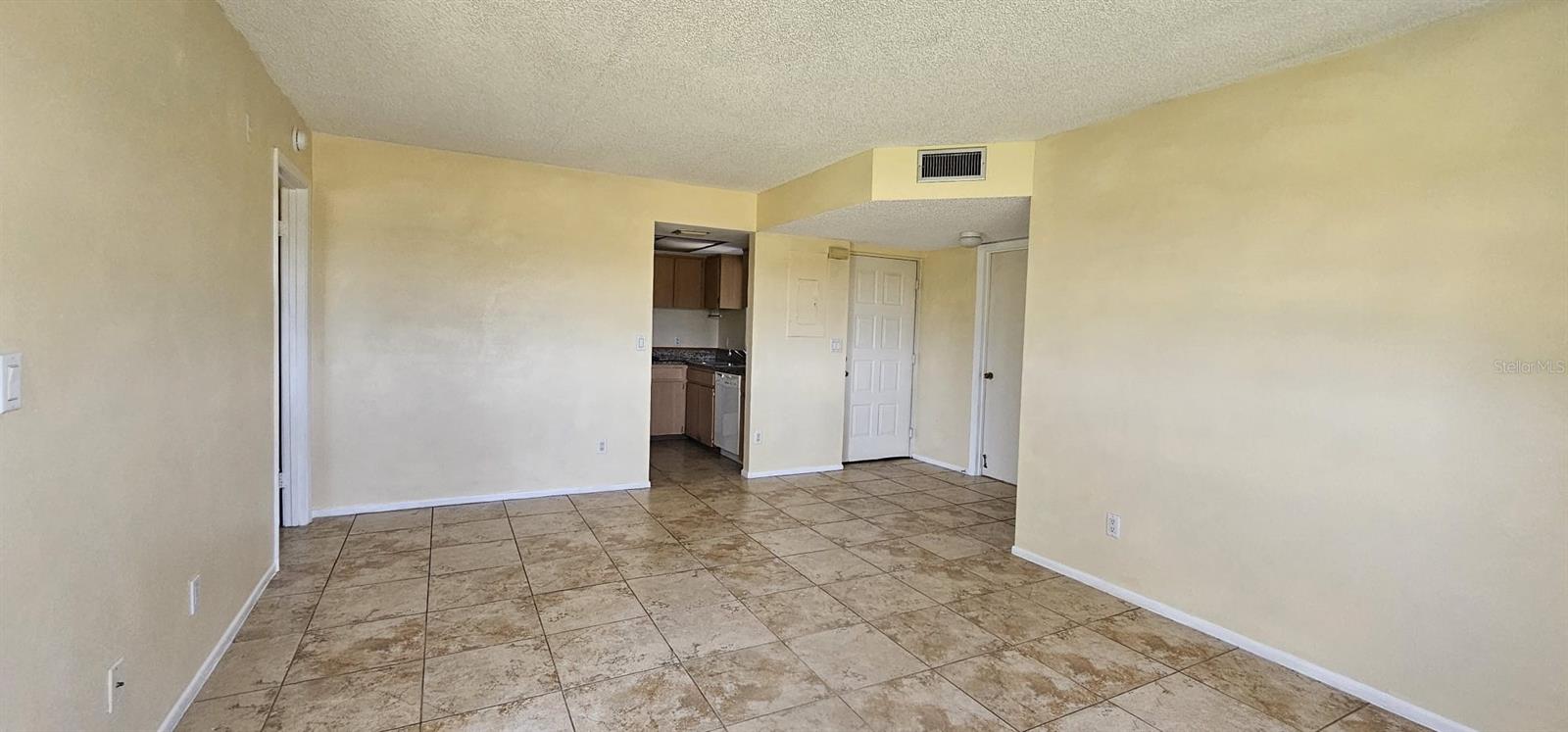 462 FAIRWAYS CIR #D102, OCALA, FL, 34472
