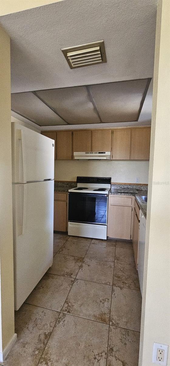 462 FAIRWAYS CIR #D102, OCALA, FL, 34472