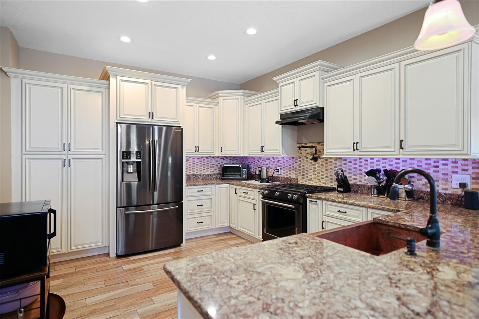 1615 SASSAFRAS DR, WESLEY CHAPEL, FL, 33543
