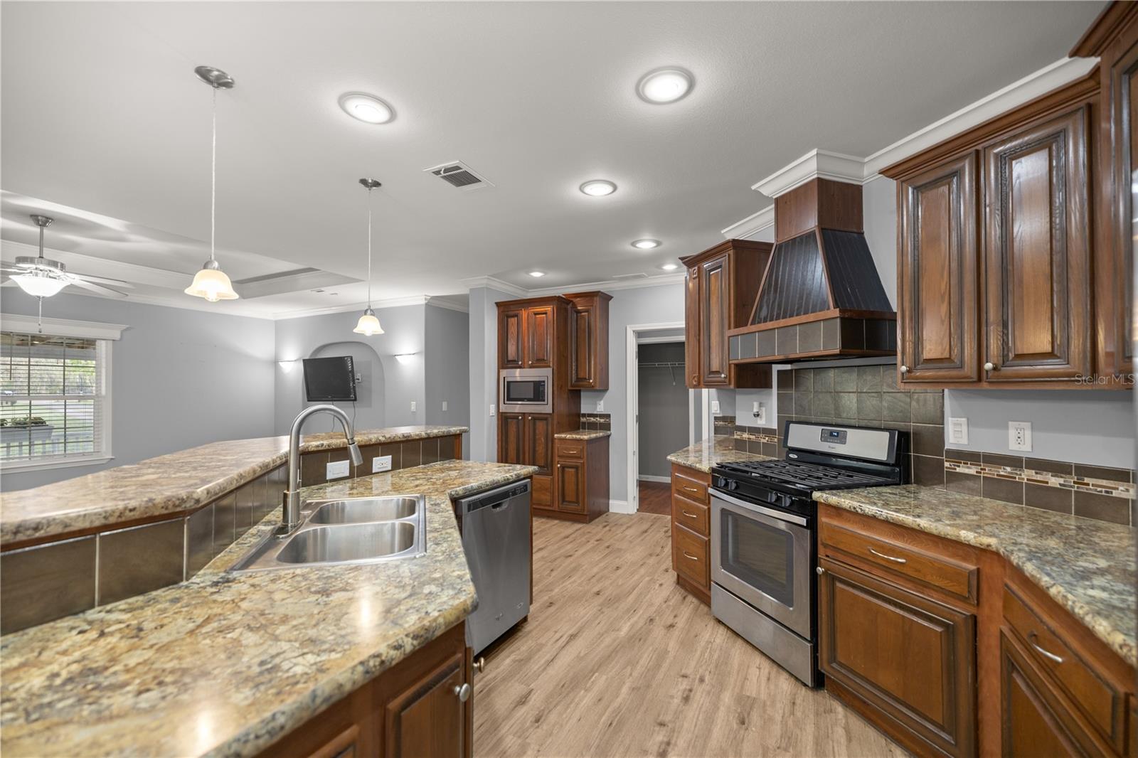 11590 SE 52ND ST, MORRISTON, FL, 32668