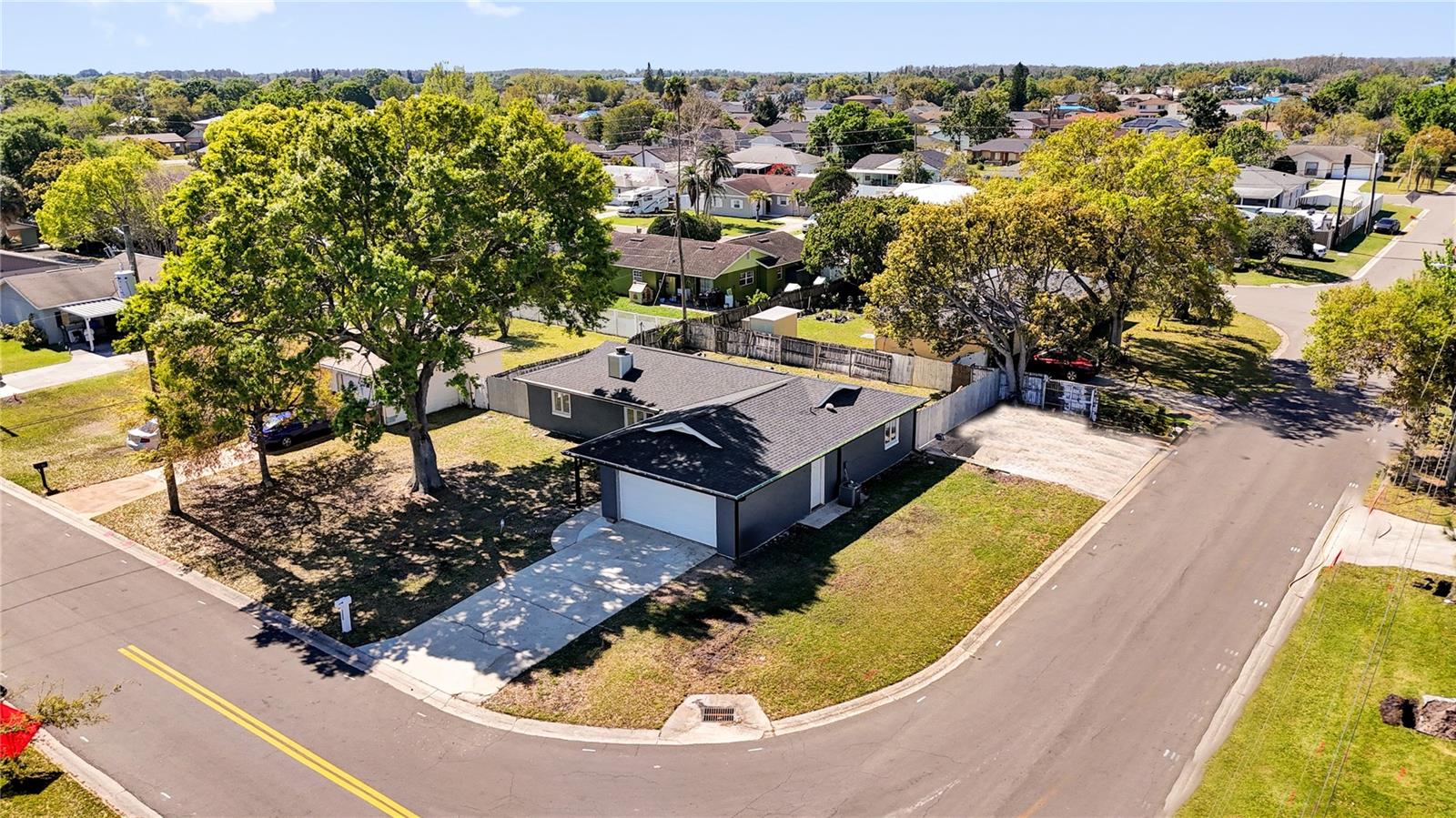 196 HIBISCUS LN, KISSIMMEE, FL, 34743