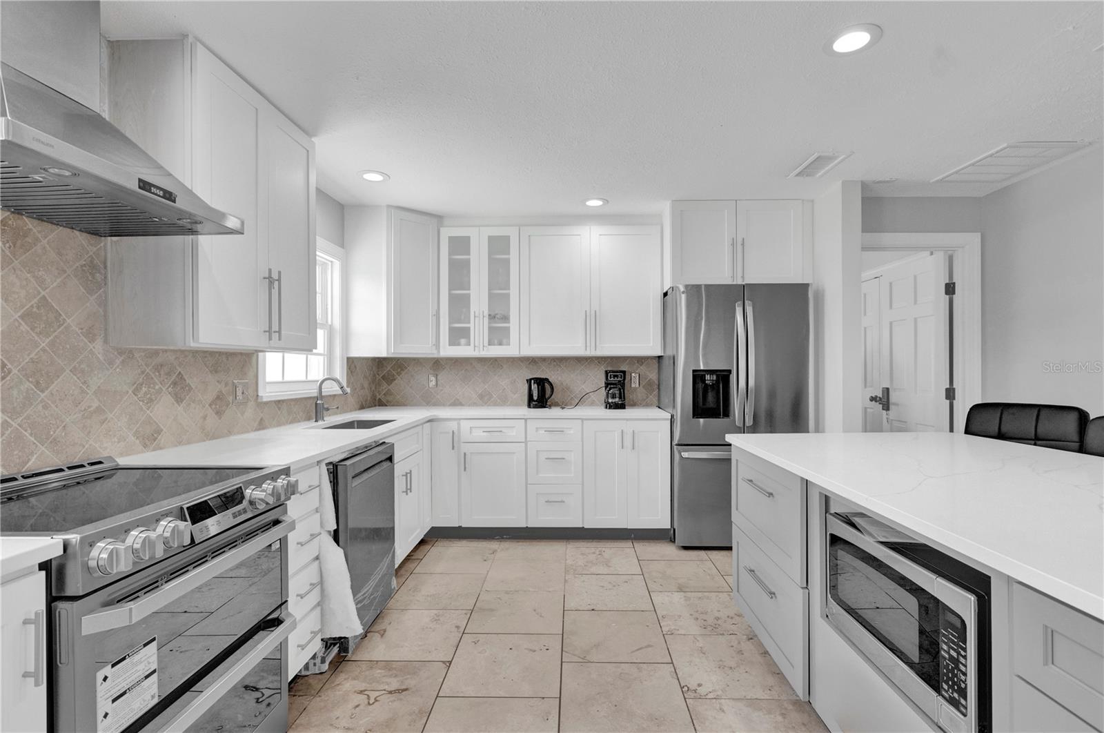 196 HIBISCUS LN, KISSIMMEE, FL, 34743