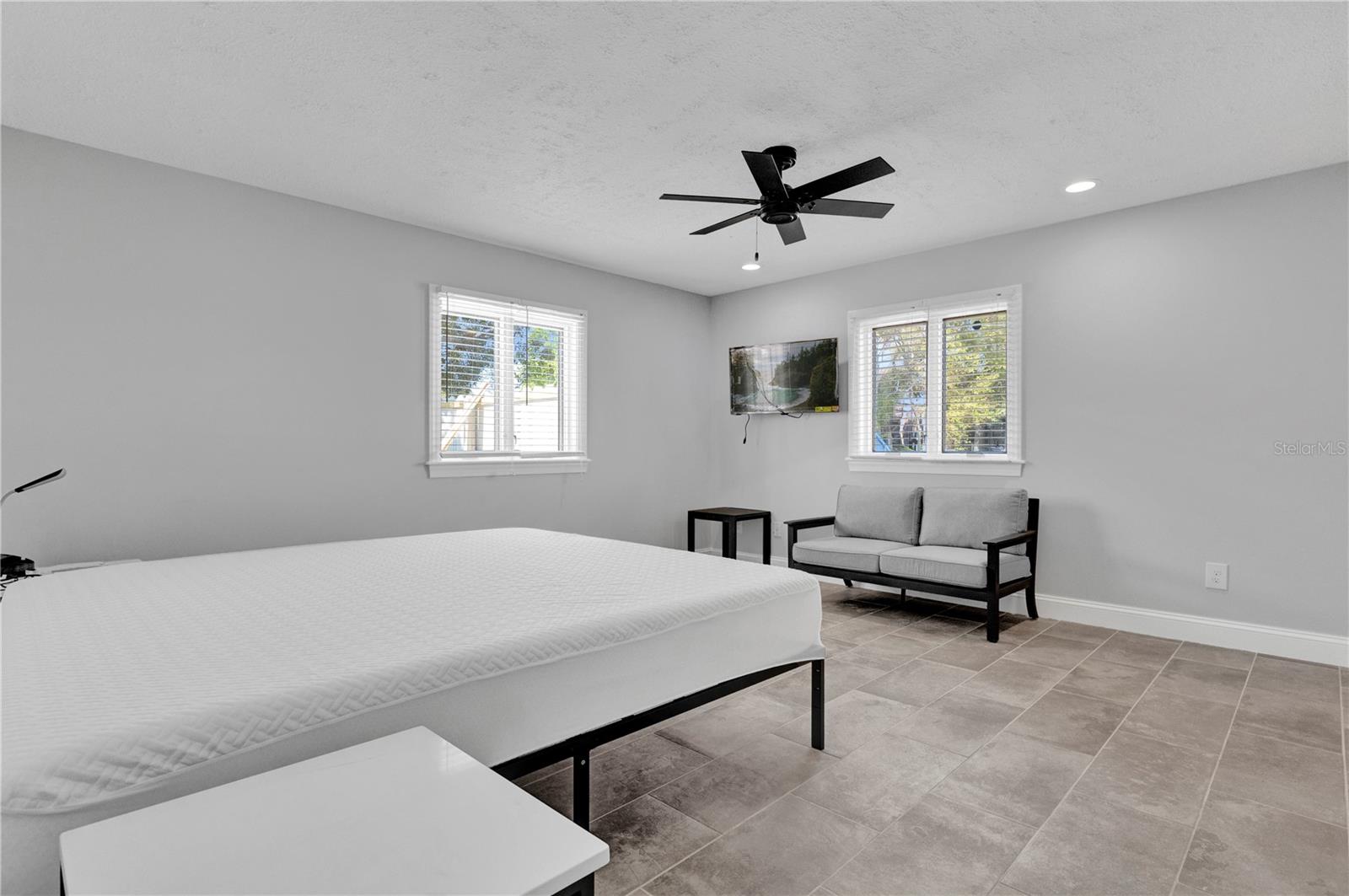 196 HIBISCUS LN, KISSIMMEE, FL, 34743