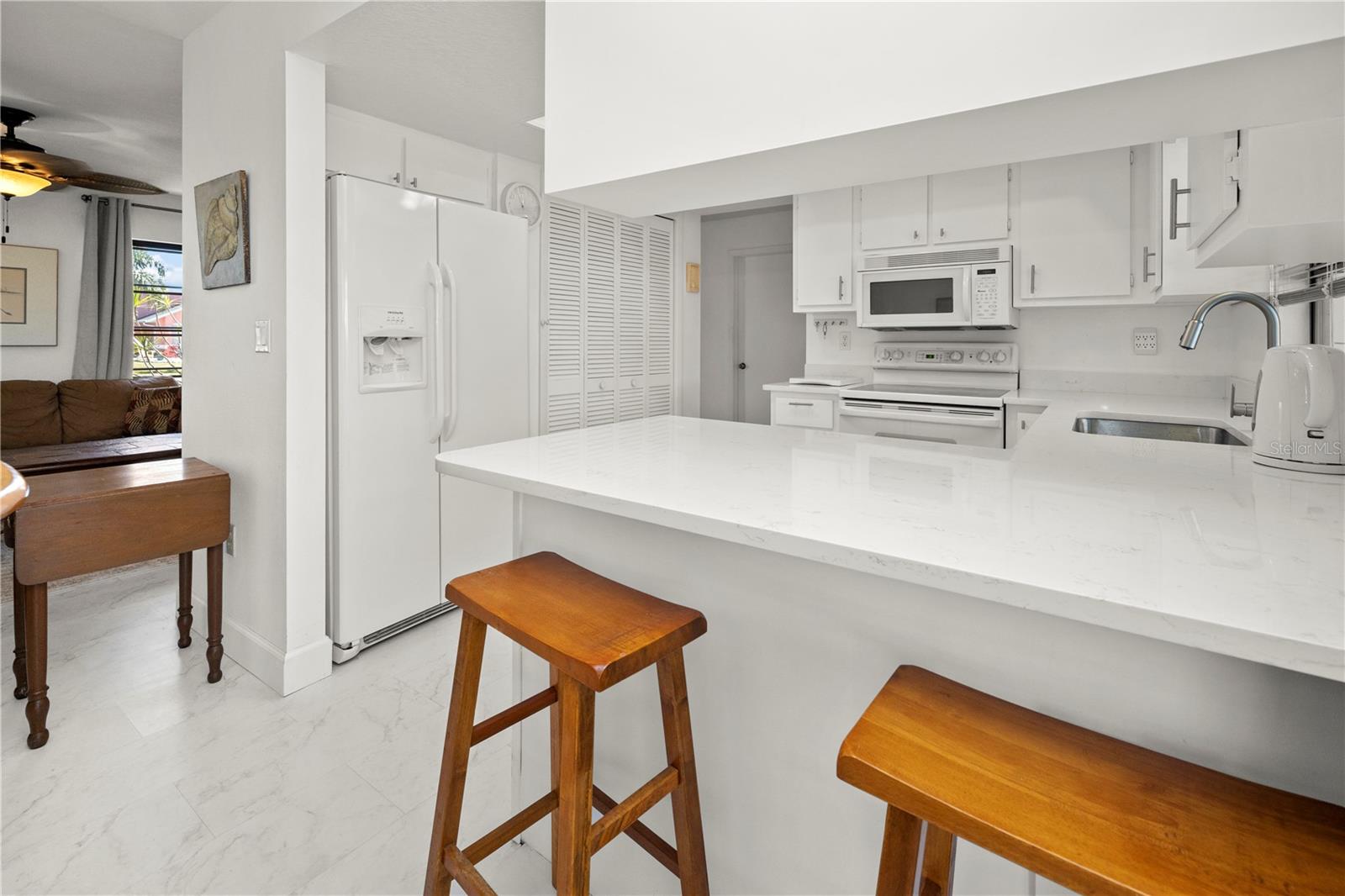 2333 RIO DE JANEIRO AVE, PUNTA GORDA, FL, 33983