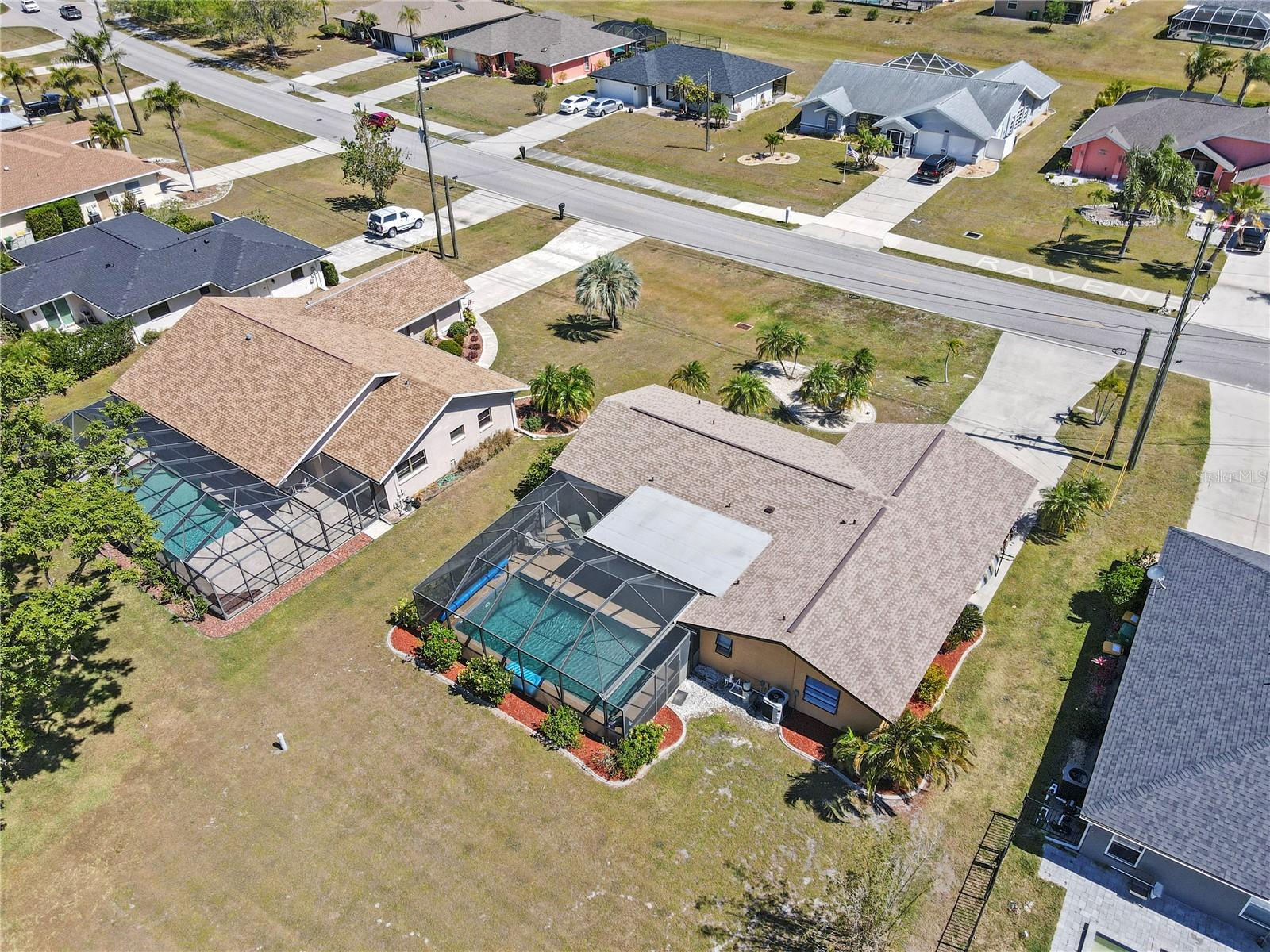 2333 RIO DE JANEIRO AVE, PUNTA GORDA, FL, 33983