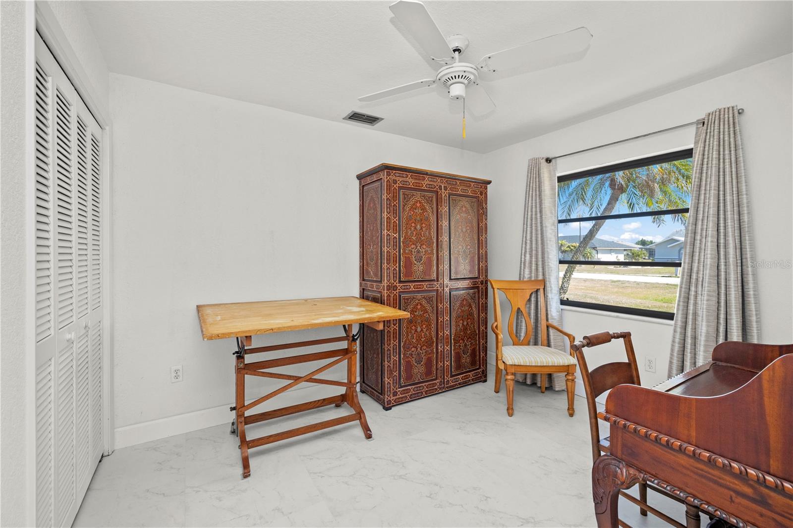 2333 RIO DE JANEIRO AVE, PUNTA GORDA, FL, 33983
