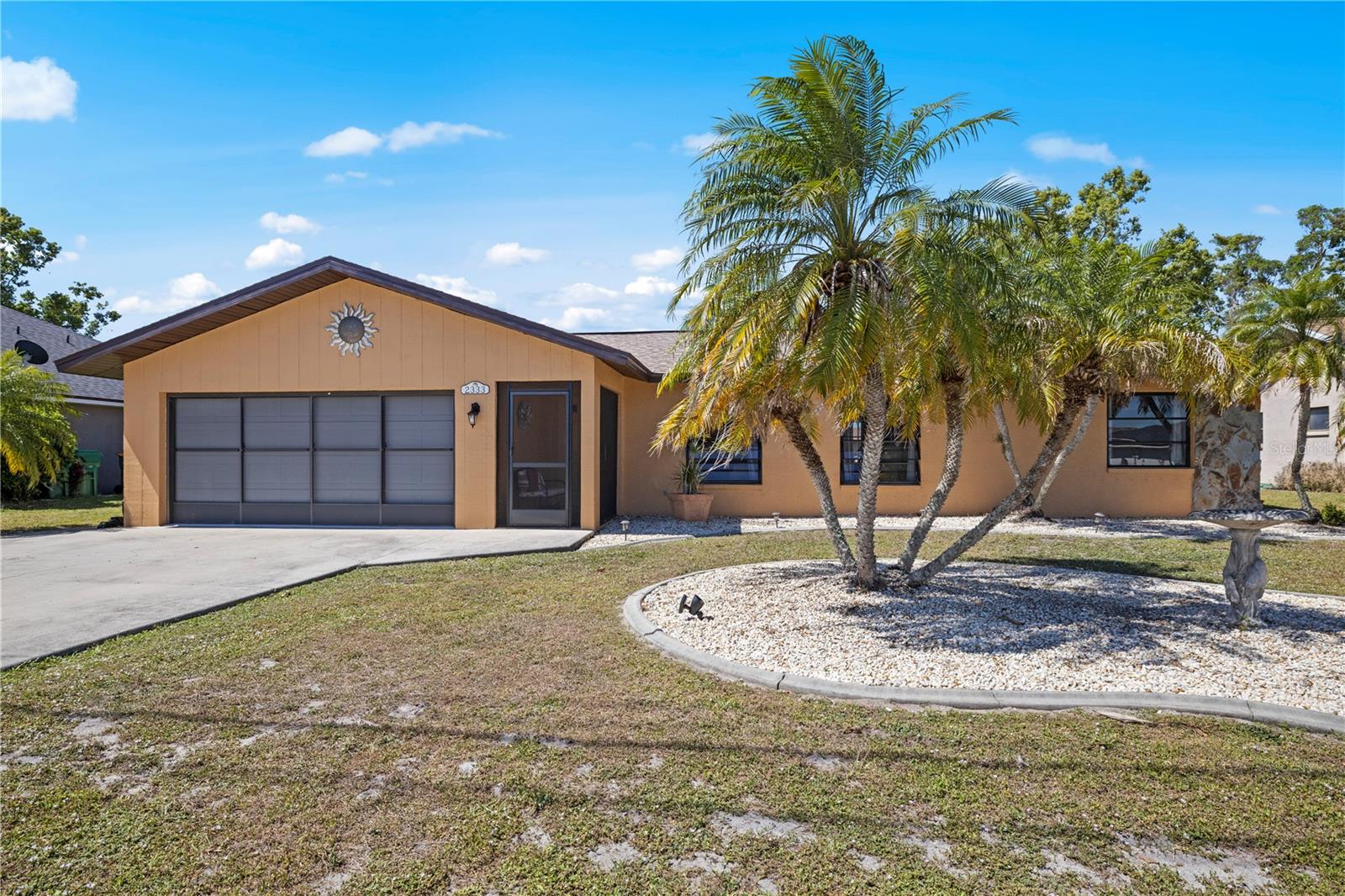 2333 RIO DE JANEIRO AVE, PUNTA GORDA, FL, 33983