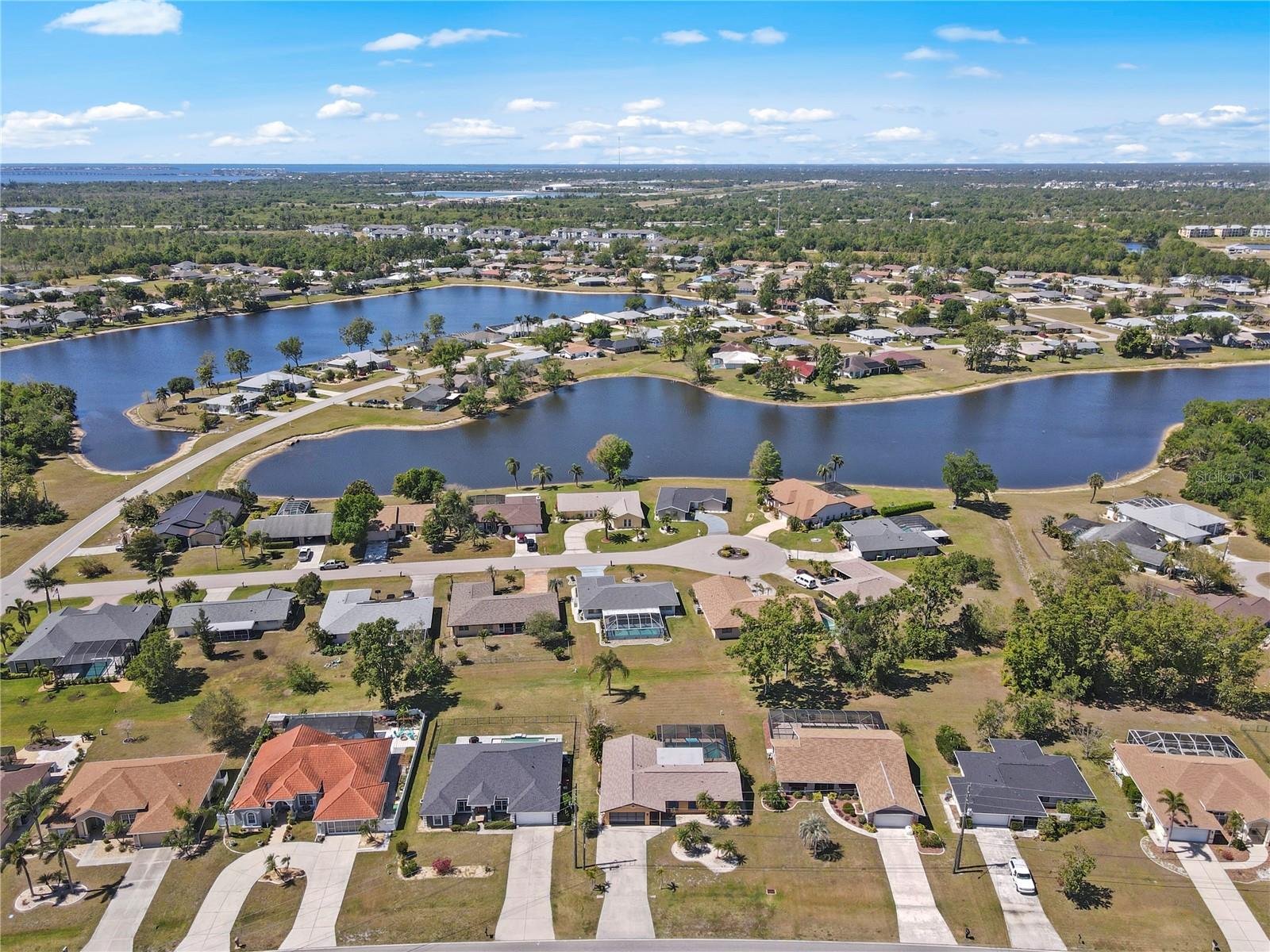 2333 RIO DE JANEIRO AVE, PUNTA GORDA, FL, 33983