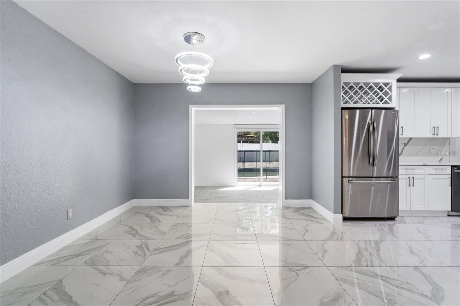6421 SANTA MONICA DR, TAMPA, FL, 33615