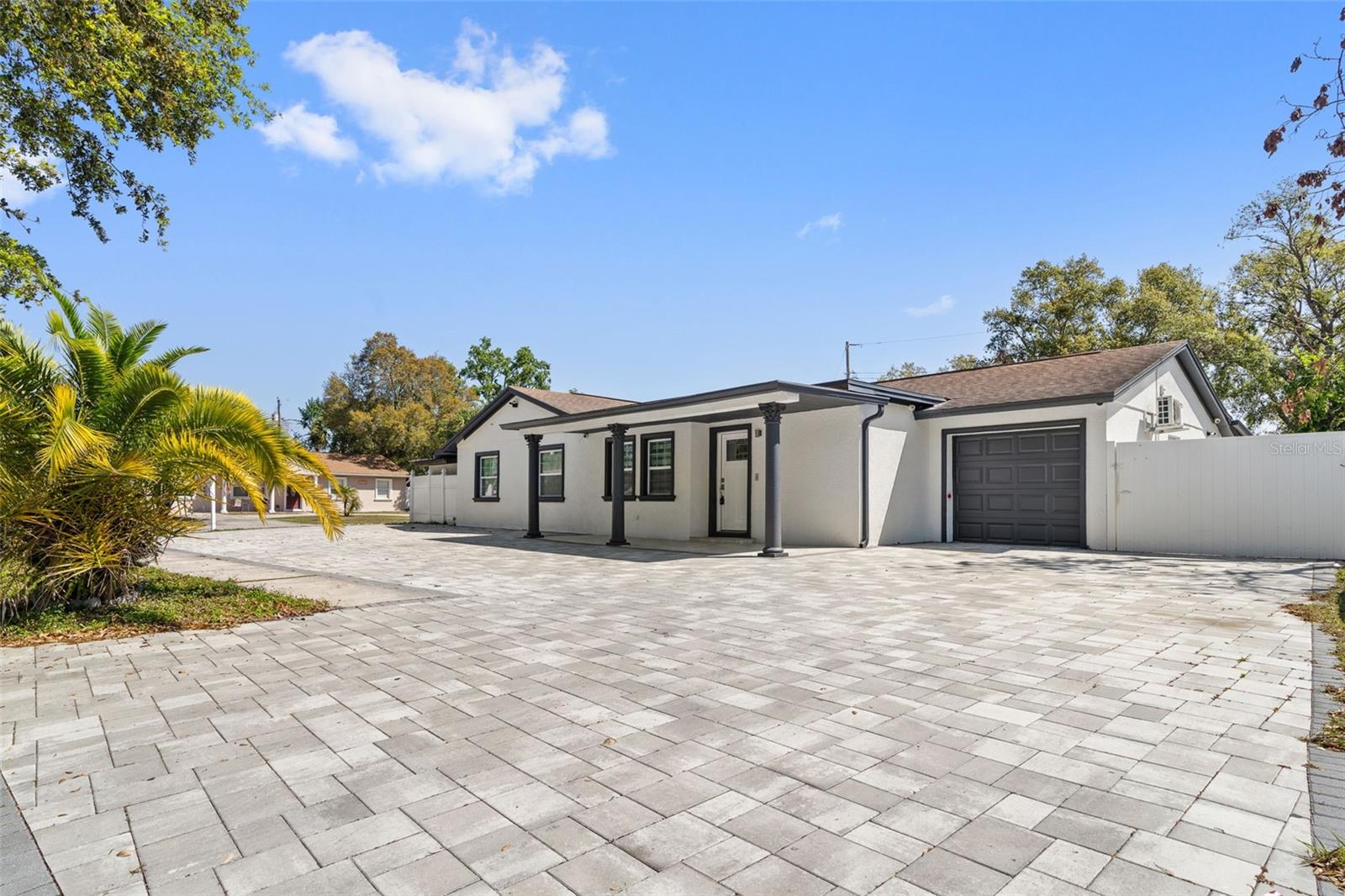 6421 SANTA MONICA DR, TAMPA, FL, 33615