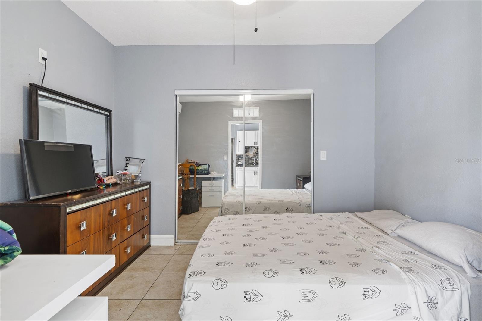 6421 SANTA MONICA DR, TAMPA, FL, 33615