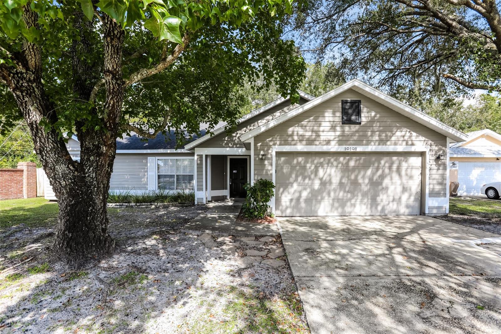 10101 WINDING CREEK LN, ORLANDO, FL, 32825