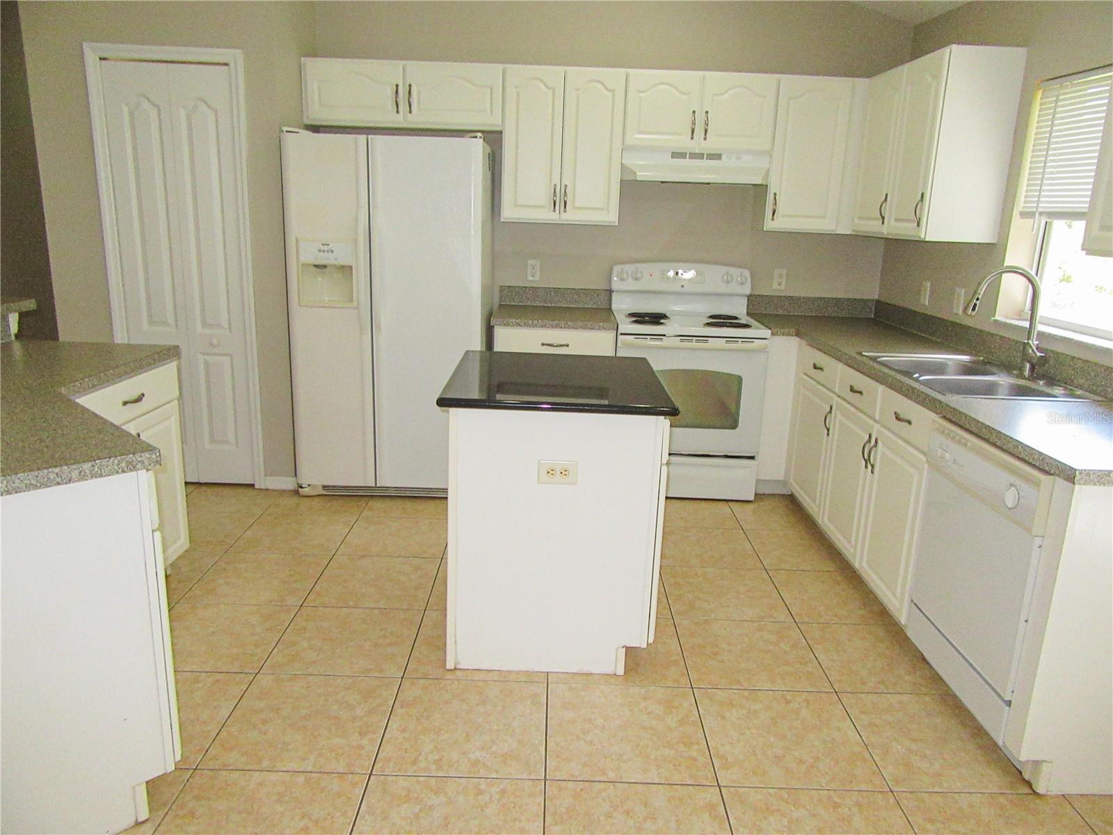 18847 NEW PASSAGE BLVD, LAND O LAKES, FL, 34638