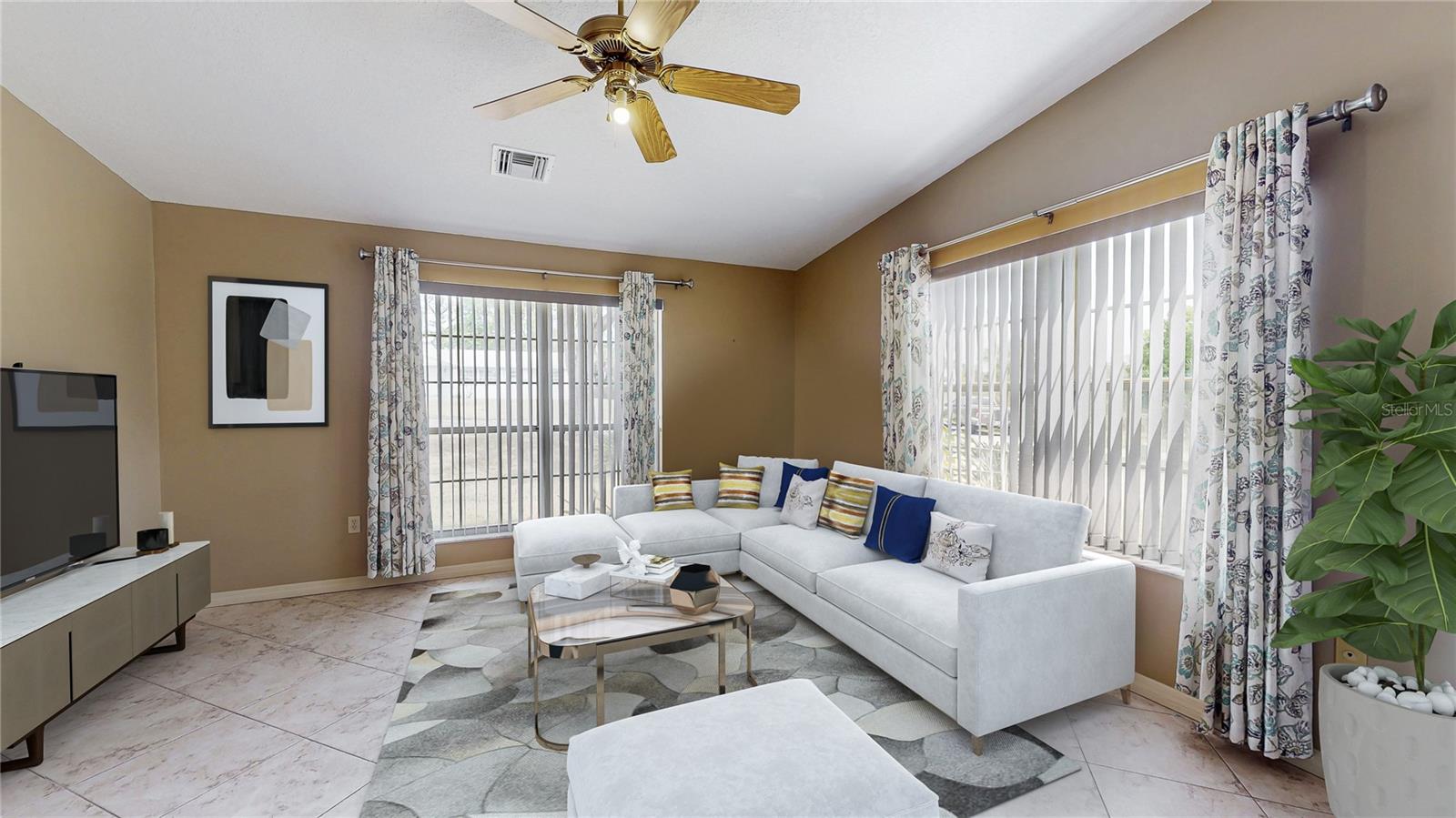 1720 NORTH CT, EUSTIS, FL, 32726
