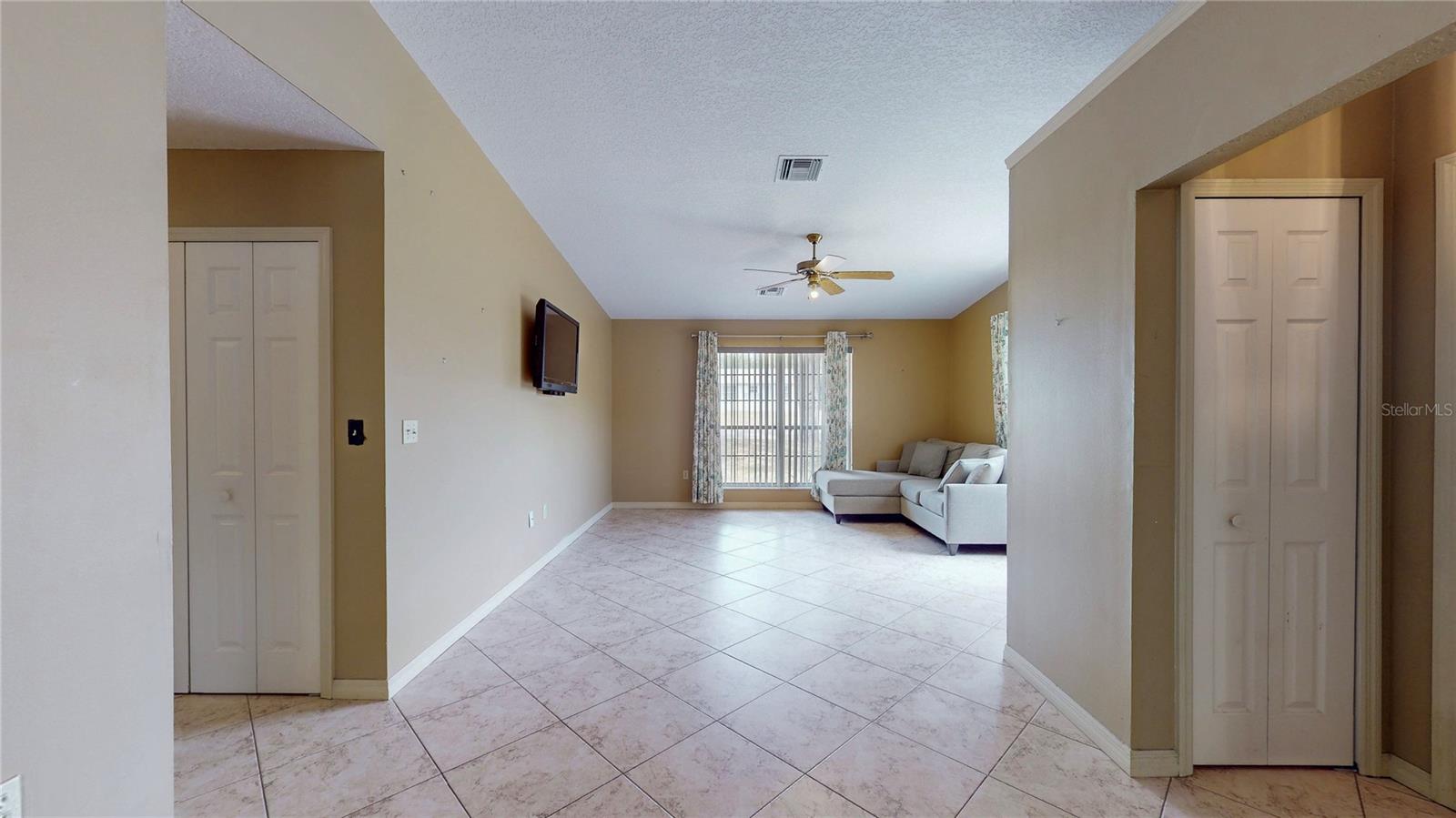 1720 NORTH CT, EUSTIS, FL, 32726
