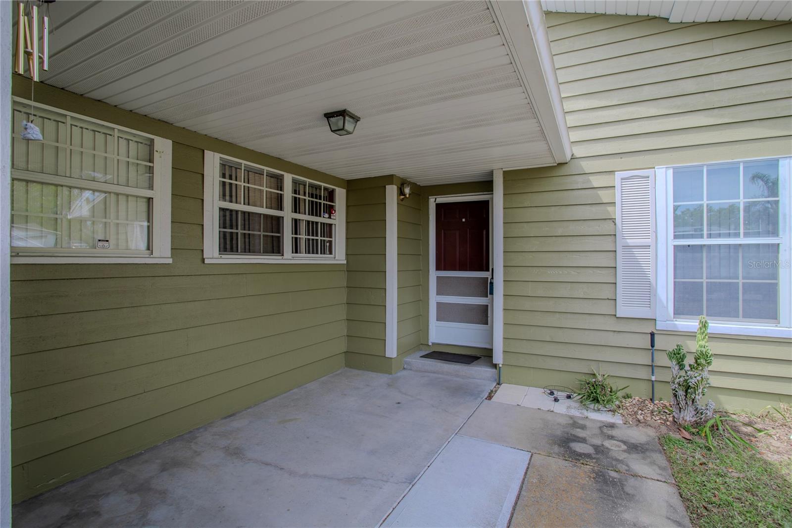1720 NORTH CT, EUSTIS, FL, 32726
