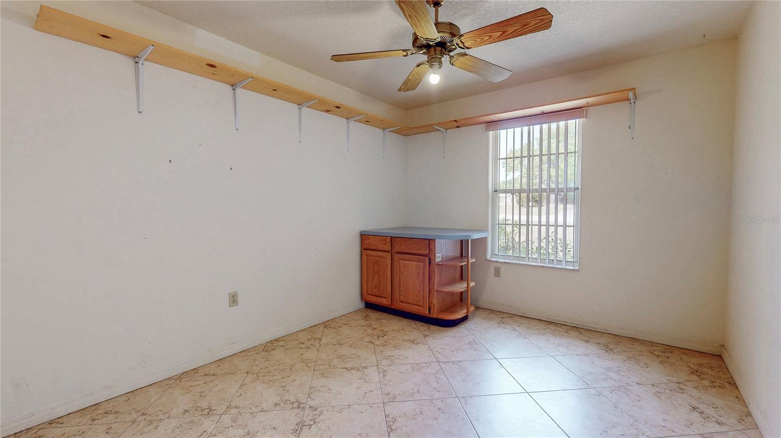 1720 NORTH CT, EUSTIS, FL, 32726