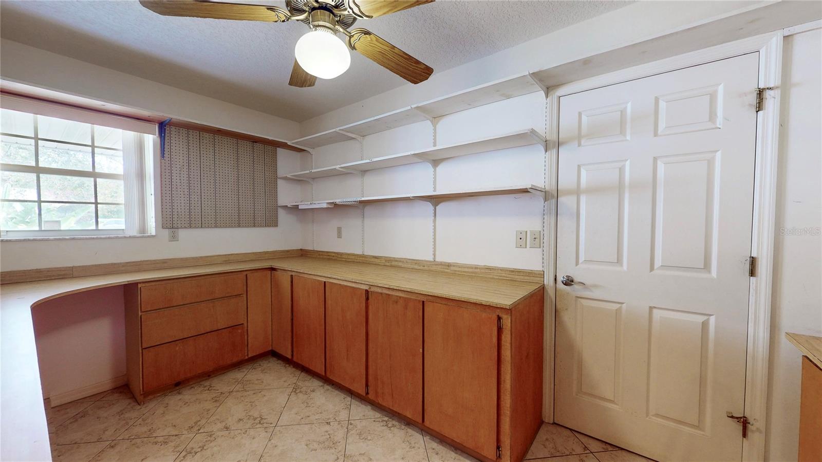 1720 NORTH CT, EUSTIS, FL, 32726