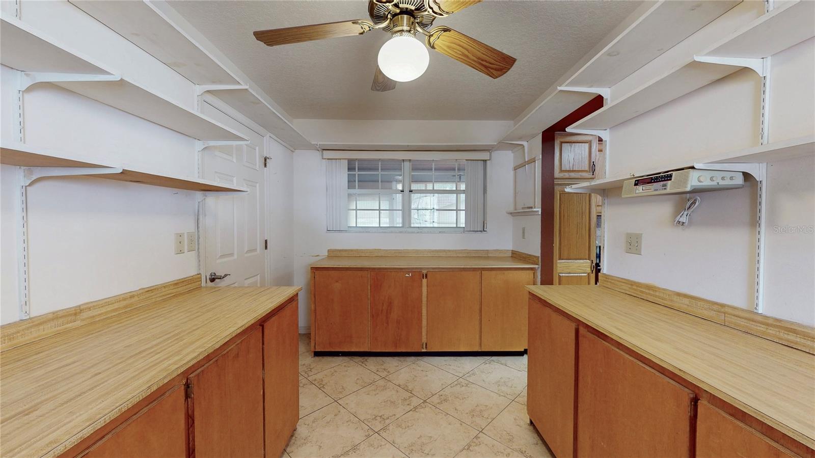 1720 NORTH CT, EUSTIS, FL, 32726