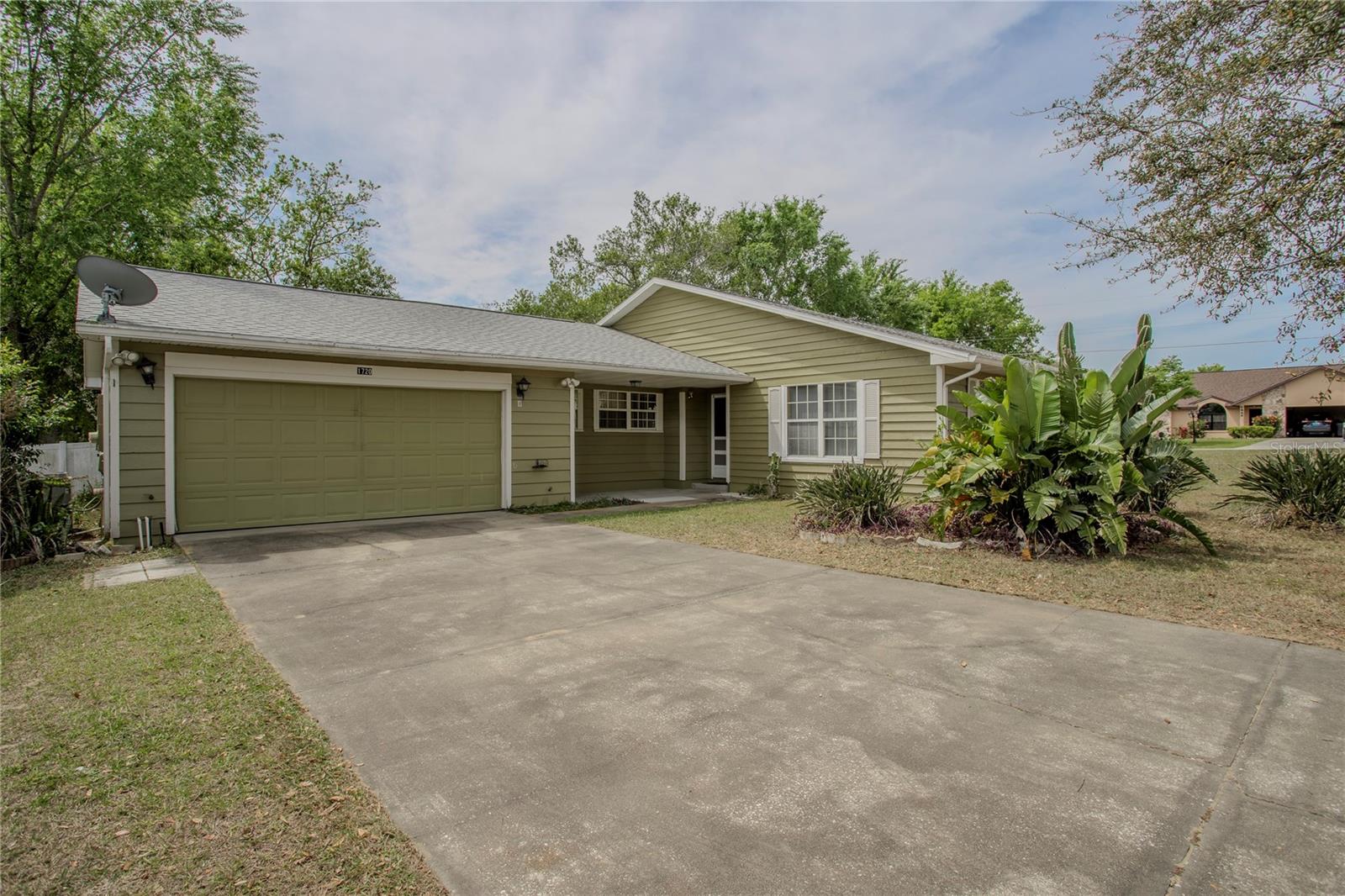 1720 NORTH CT, EUSTIS, FL, 32726