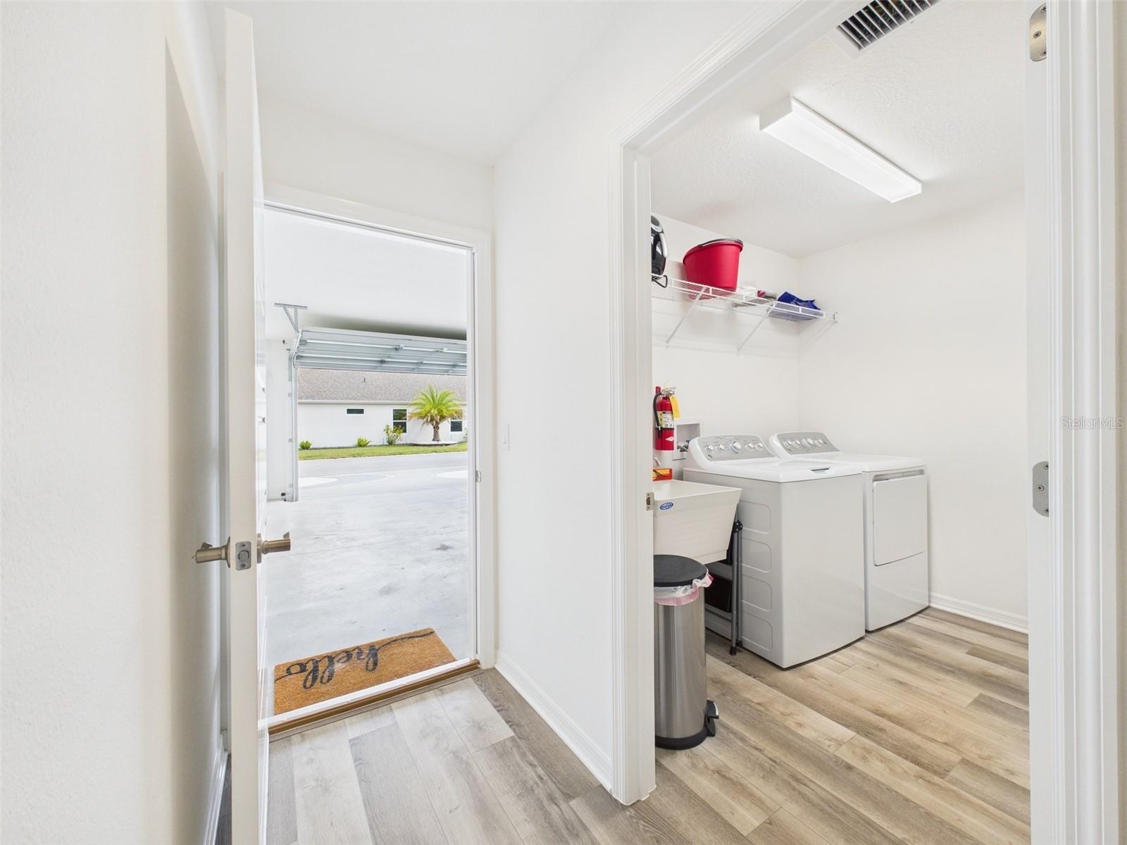 6502 MCKNIGHT LOOP, THE VILLAGES, FL, 34762