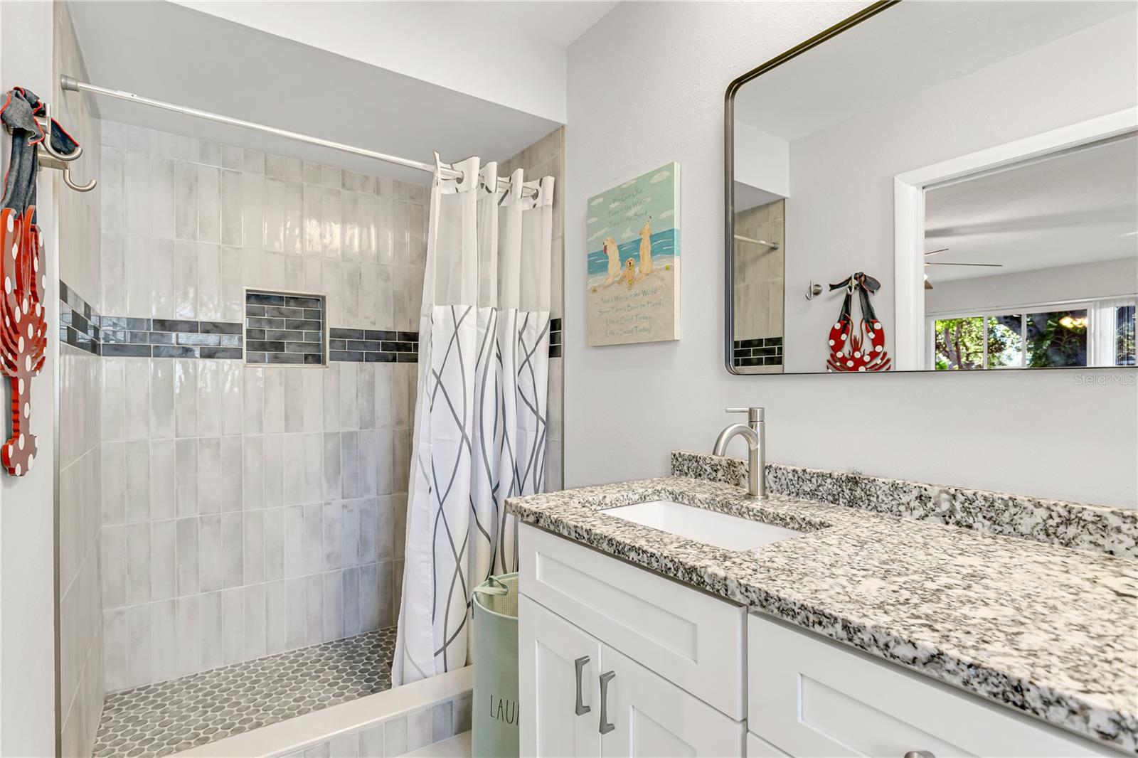 8613 LEONA ST, SEMINOLE, FL, 33772