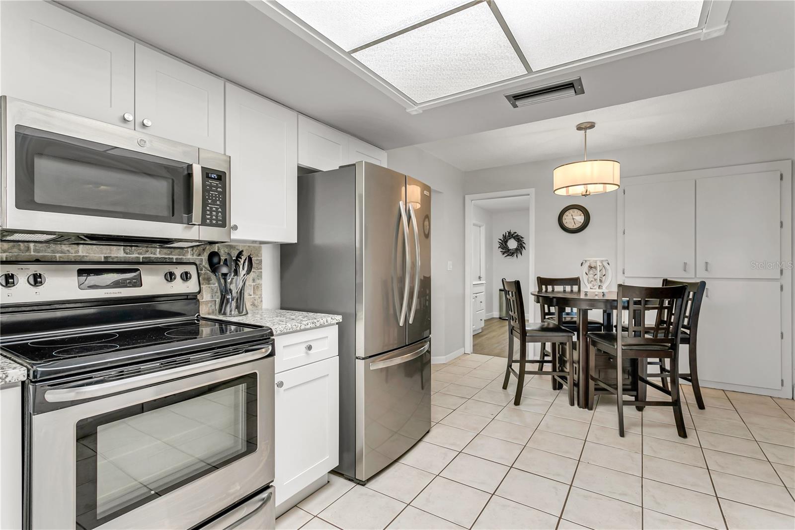 8613 LEONA ST, SEMINOLE, FL, 33772