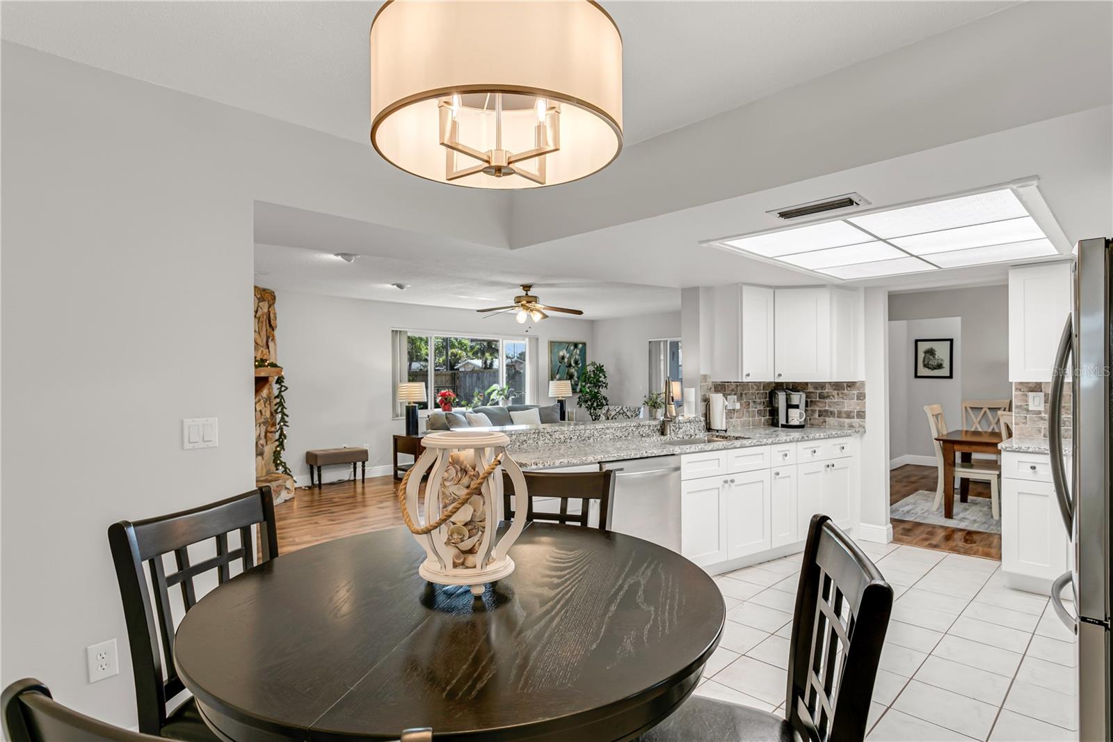 8613 LEONA ST, SEMINOLE, FL, 33772