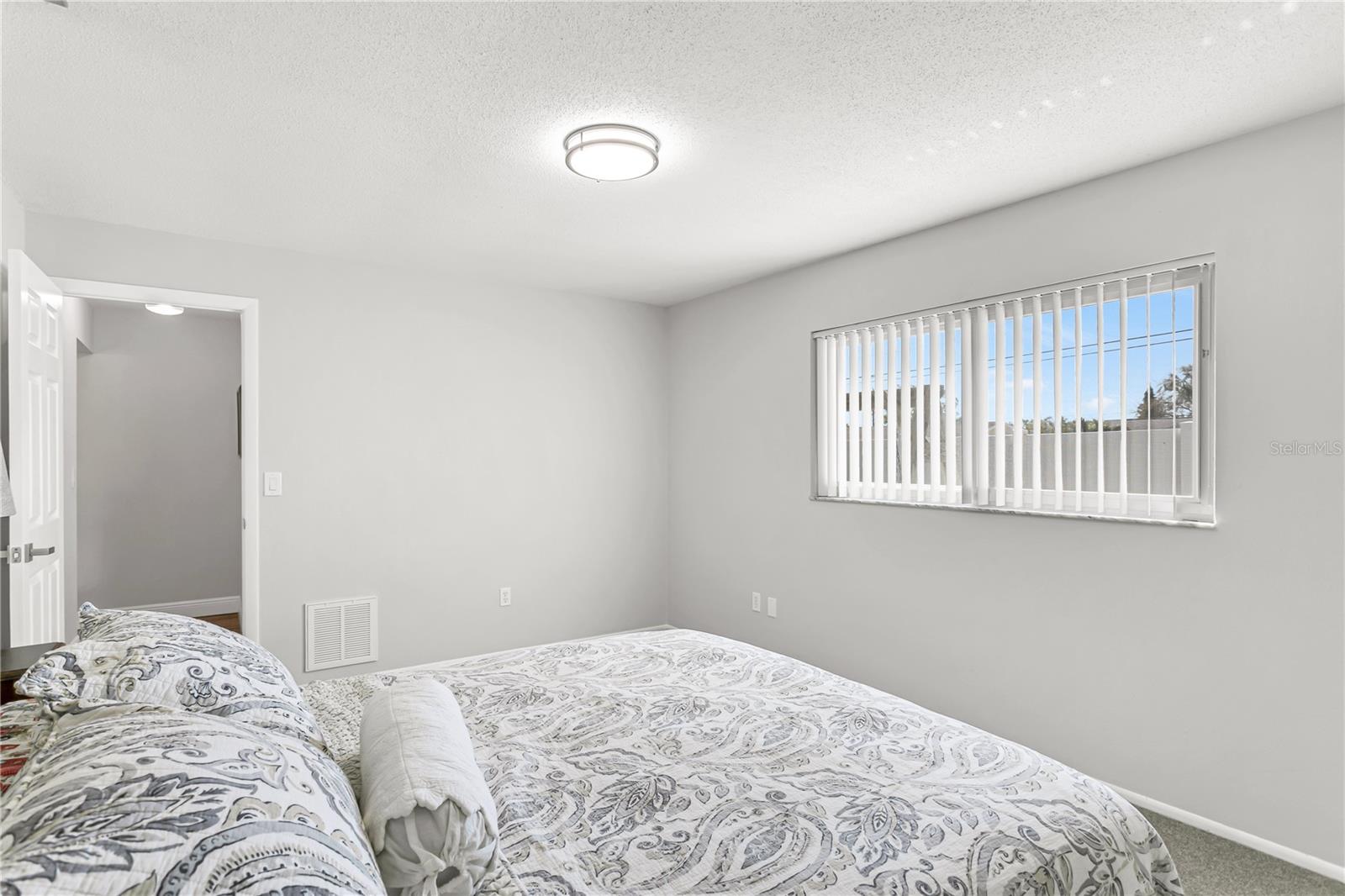 8613 LEONA ST, SEMINOLE, FL, 33772
