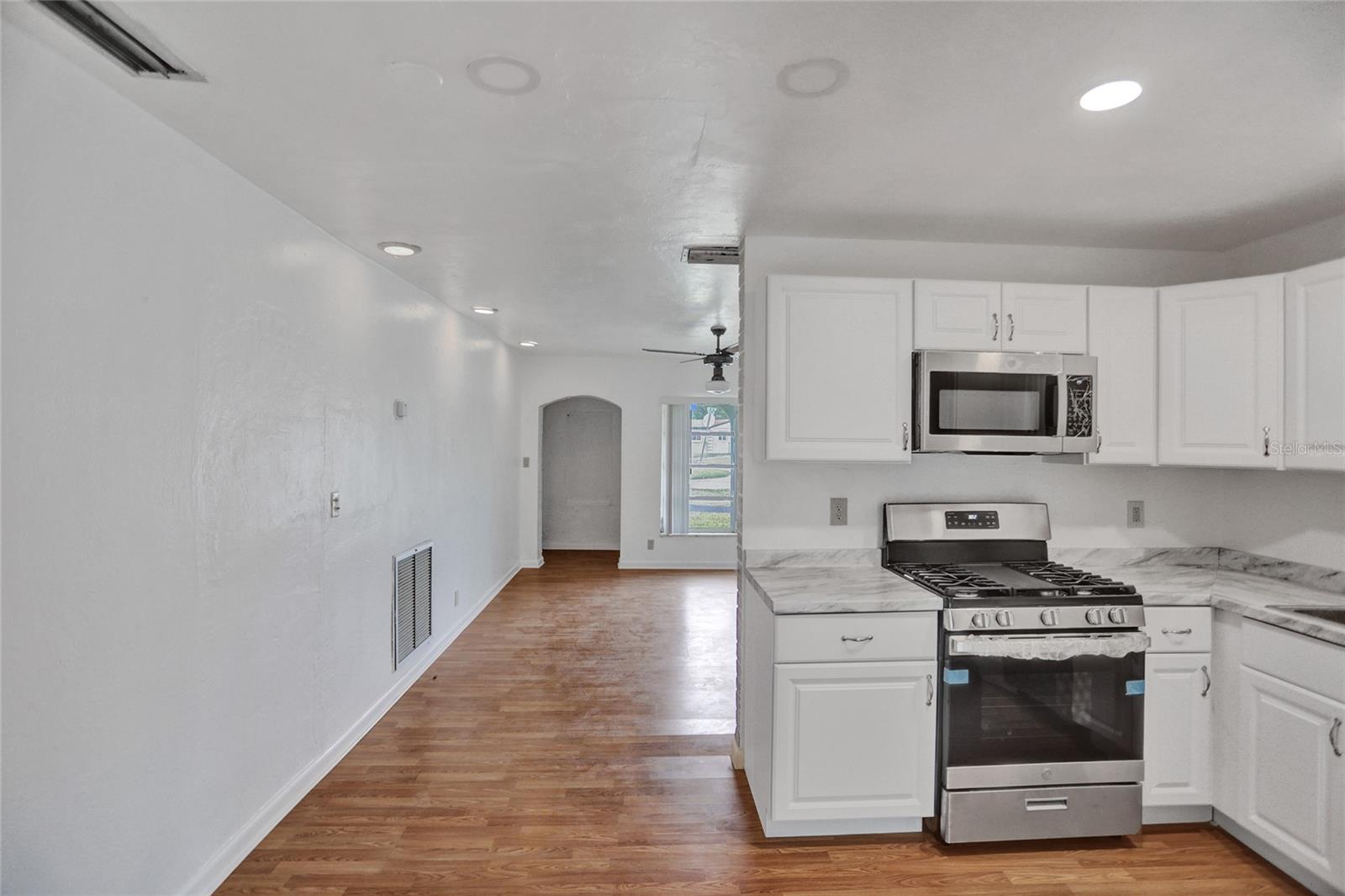 6920 SW 23RD ST, MIRAMAR, FL, 33023