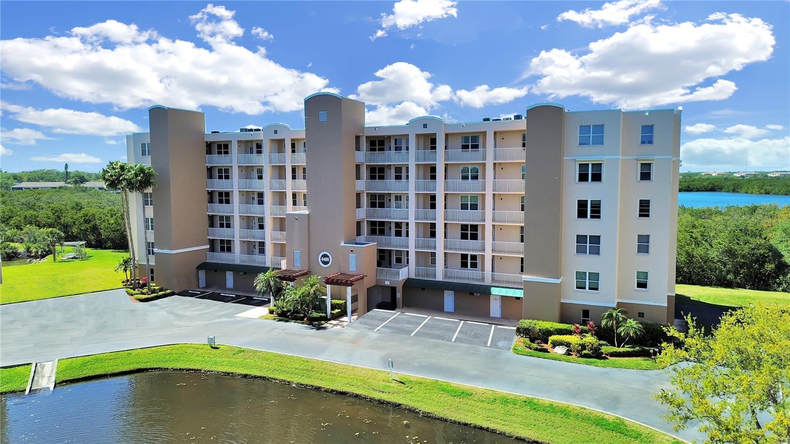 6495 SHORELINE DR #8105, SEMINOLE, FL, 33708