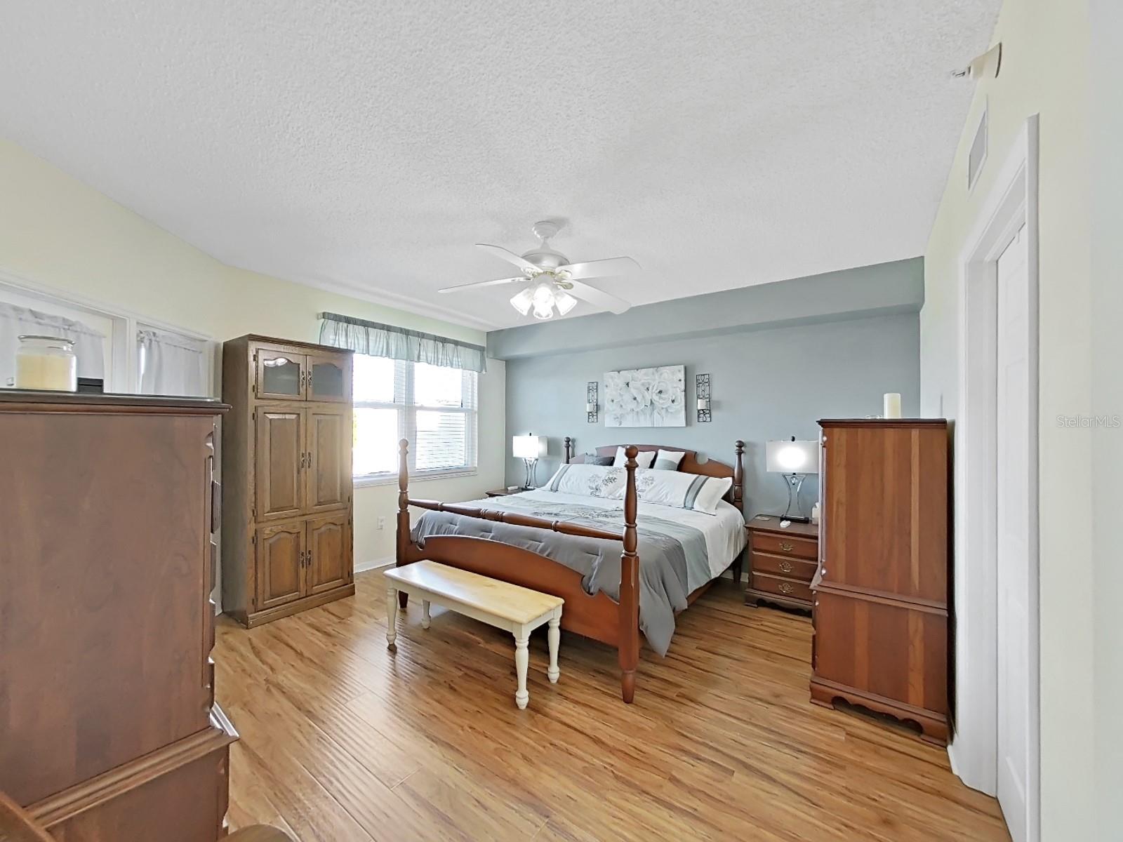 6495 SHORELINE DR #8105, SEMINOLE, FL, 33708