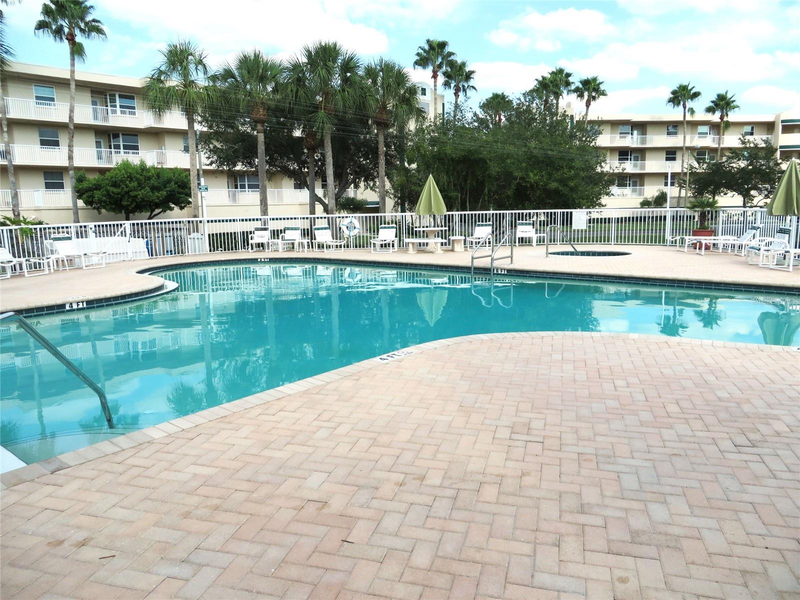 6495 SHORELINE DR #8105, SEMINOLE, FL, 33708