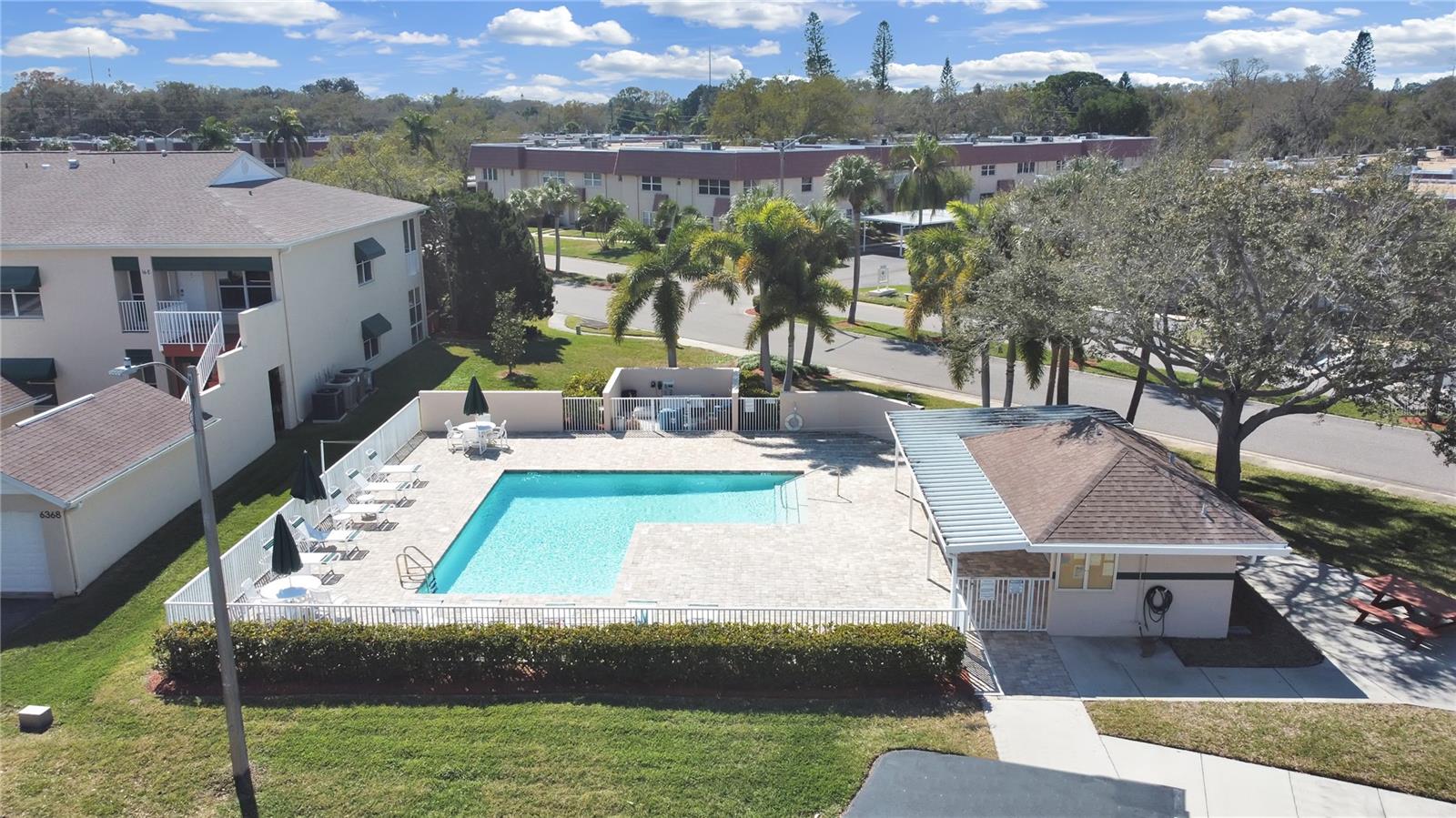 6495 SHORELINE DR #8105, SEMINOLE, FL, 33708