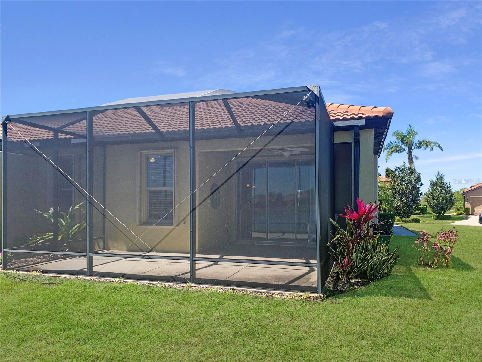 5472 SUNSET FALLS DR, APOLLO BEACH, FL, 33572