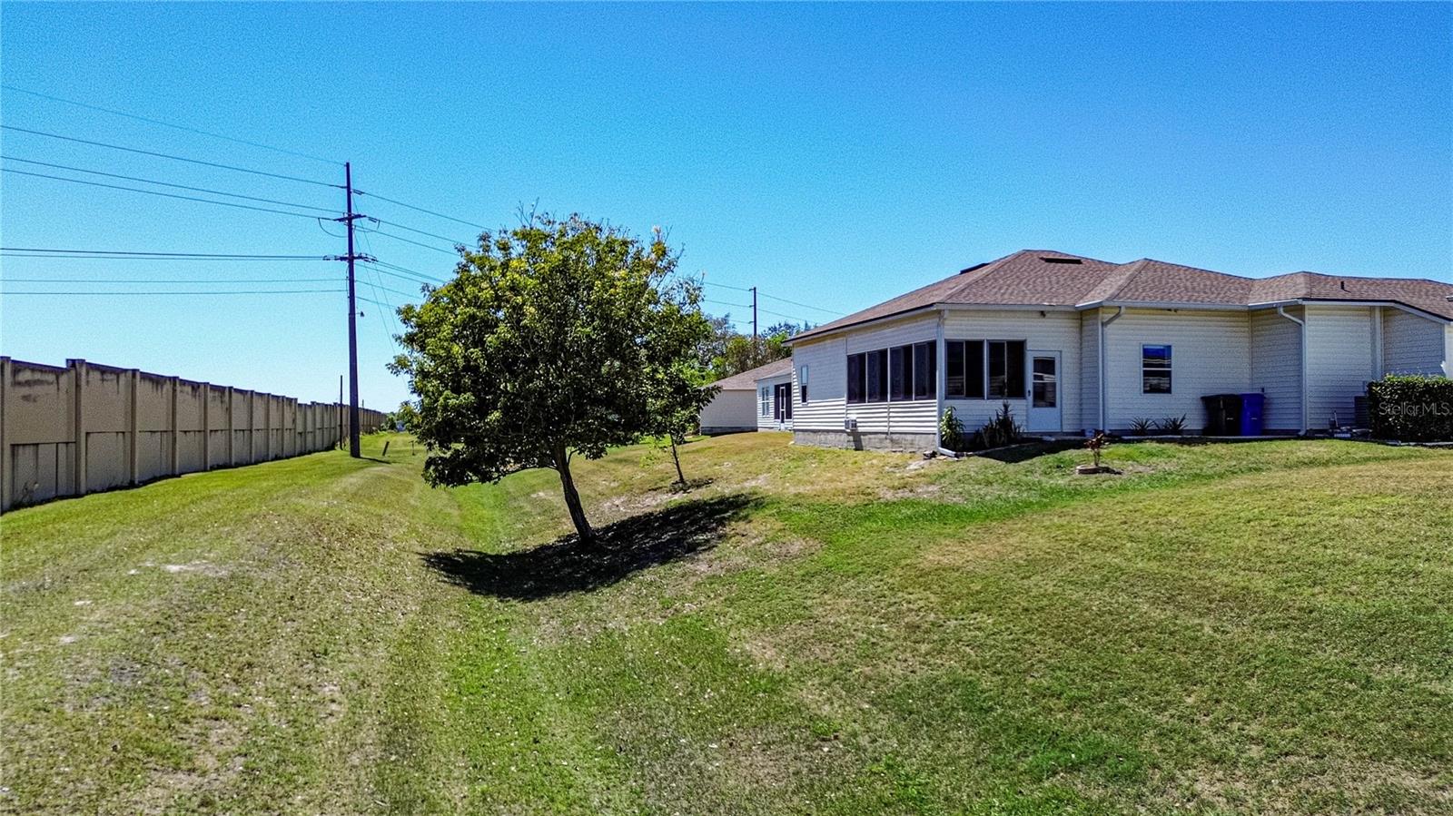 1055 CANARY CIR S, LAKELAND, FL, 33809