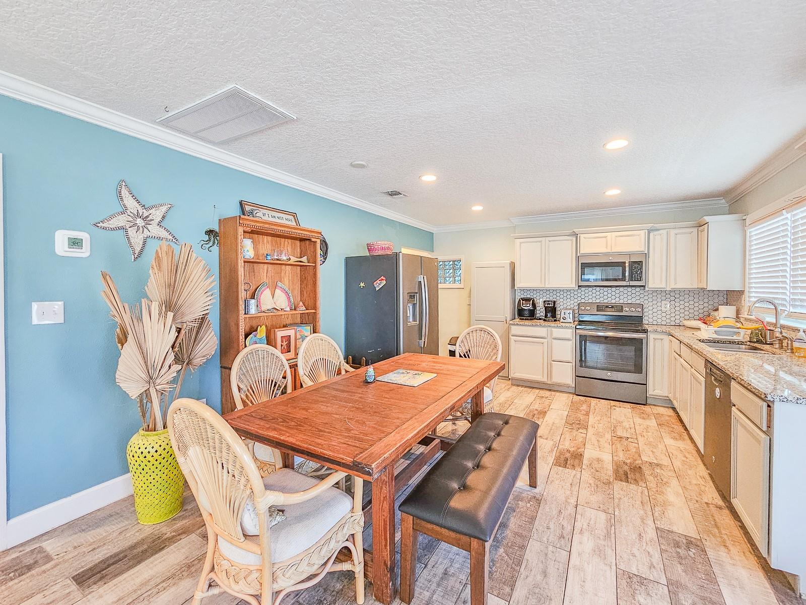 111 S 5TH ST, FLAGLER BEACH, FL, 32136