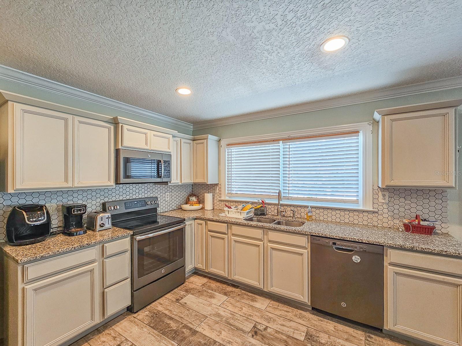 111 S 5TH ST, FLAGLER BEACH, FL, 32136