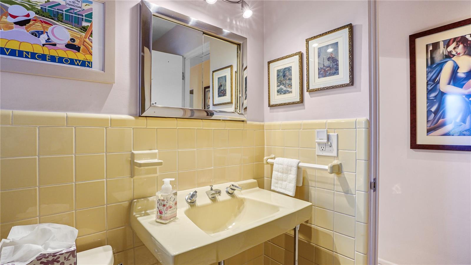 5670 11TH ST S, ST PETERSBURG, FL, 33705